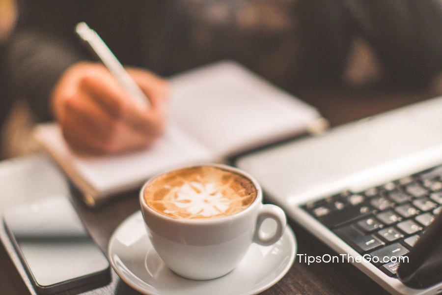 how to start a blog and make money from it